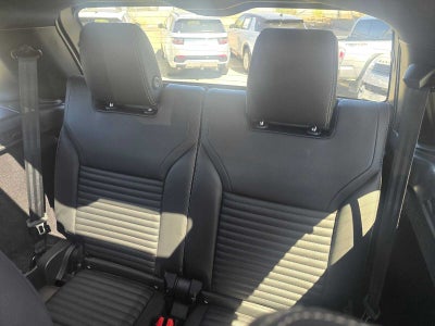 2025 Land Rover Discovery S