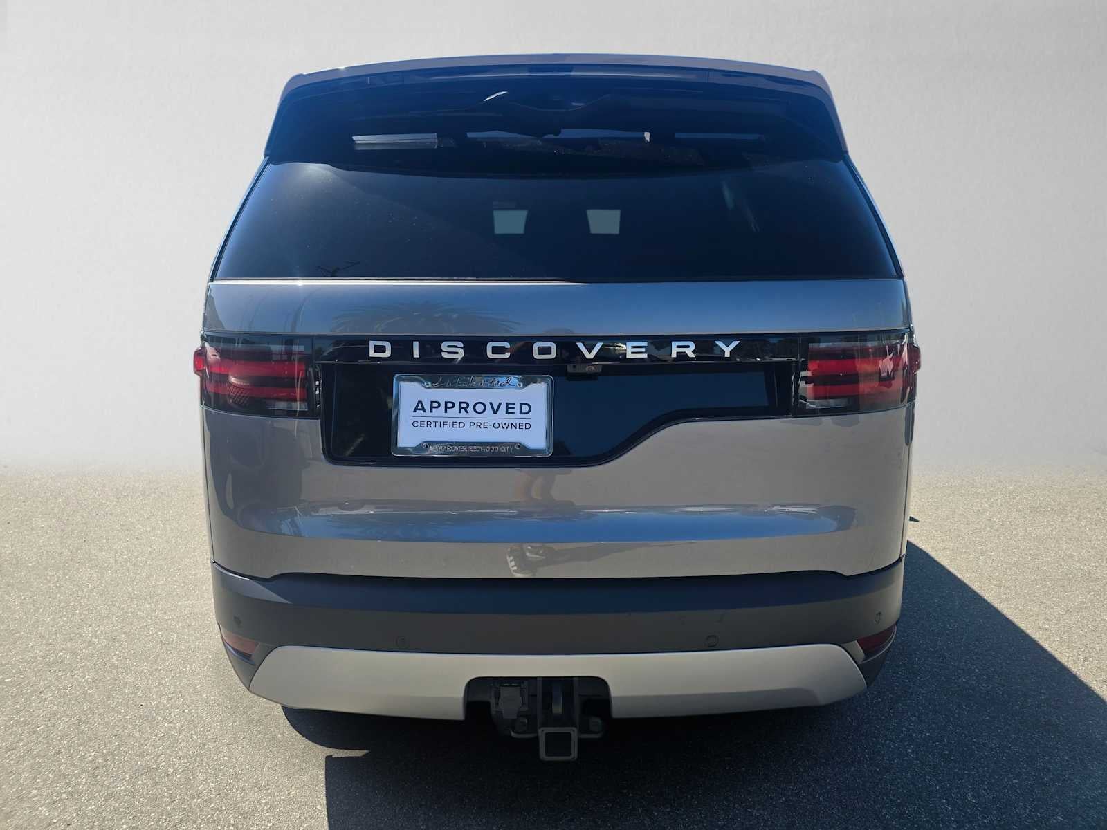 2025 Land Rover Discovery S