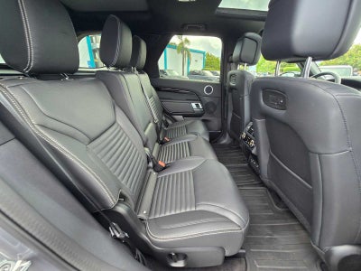 2025 Land Rover Discovery S