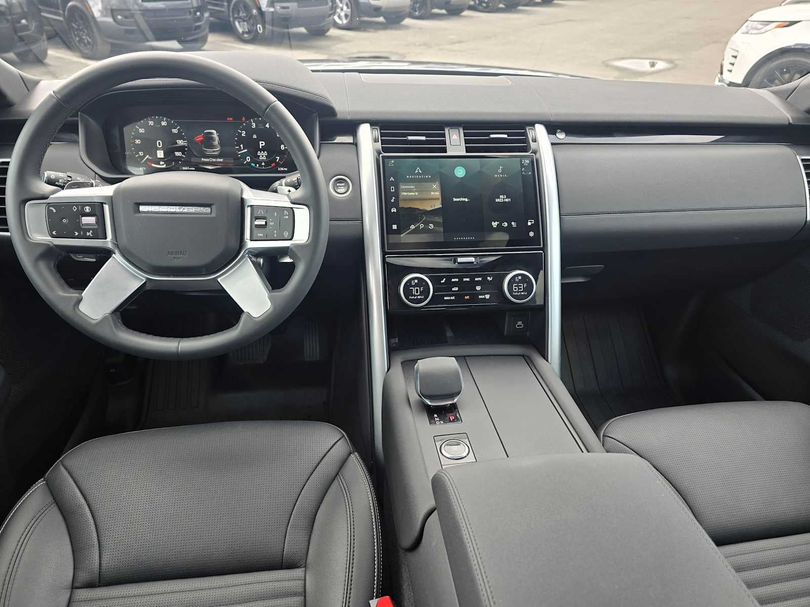 2025 Land Rover Discovery S