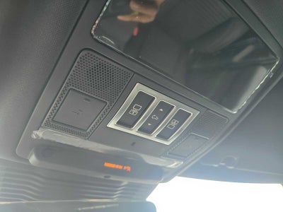 2025 Land Rover Discovery S