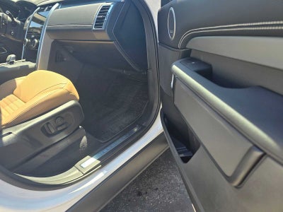 2025 Land Rover Discovery Dynamic SE