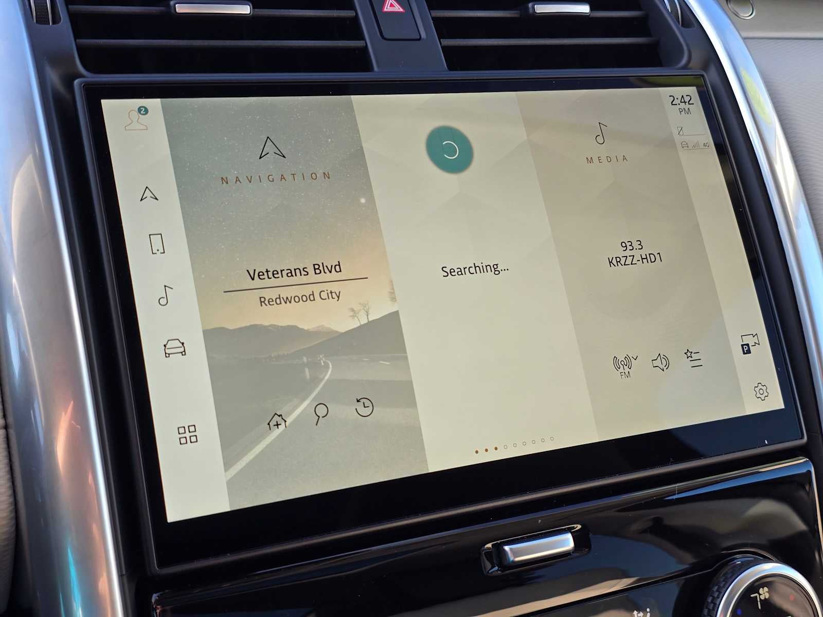 2025 Land Rover Discovery Dynamic SE