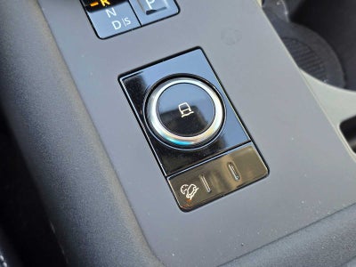 2025 Land Rover Discovery Dynamic SE