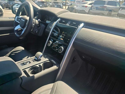2025 Land Rover Discovery Dynamic SE