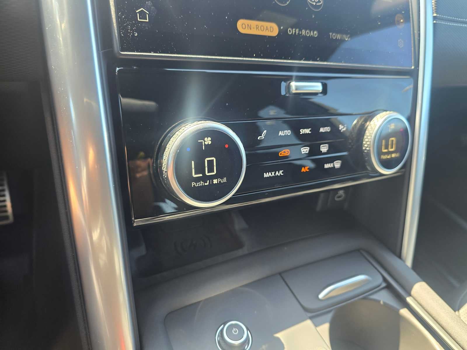 2025 Land Rover Discovery Dynamic SE