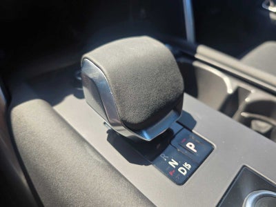 2025 Land Rover Discovery Dynamic SE