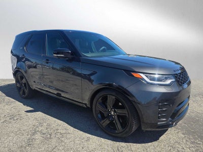 2025 Land Rover Discovery Dynamic SE