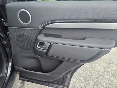 2025 Land Rover Discovery Dynamic SE