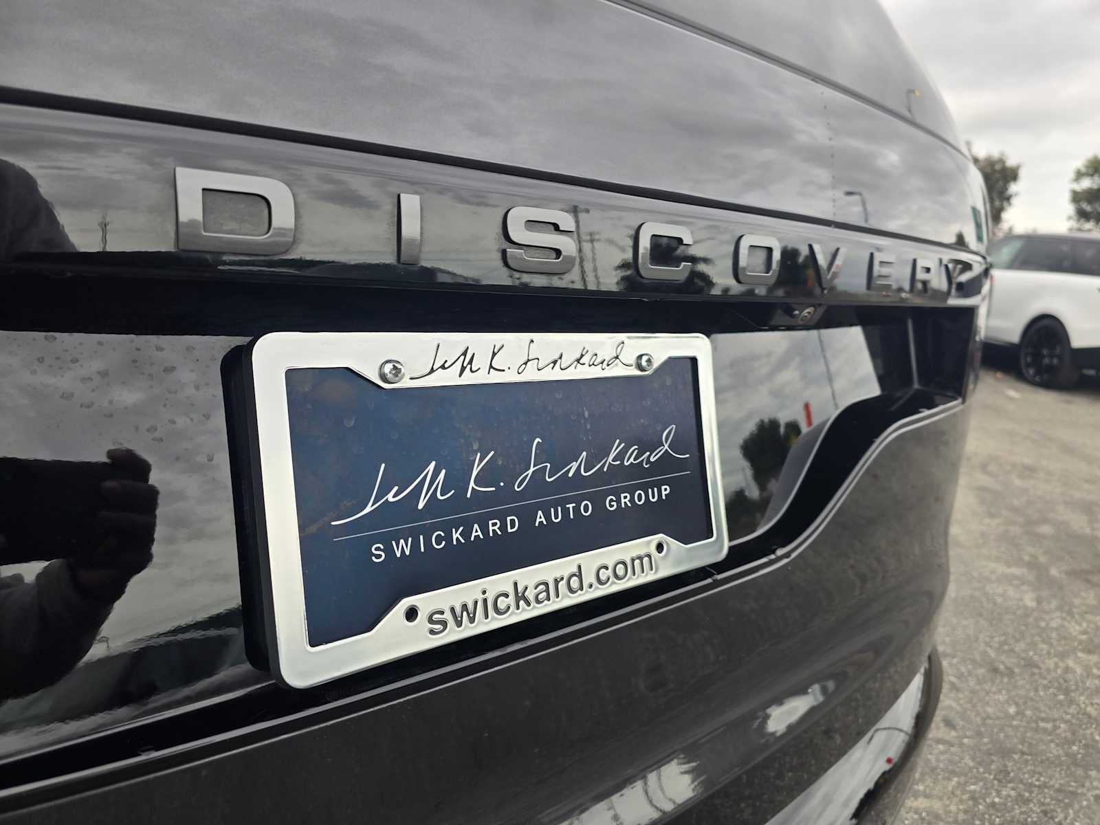 2025 Land Rover Discovery Dynamic SE