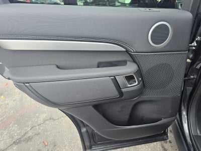 2025 Land Rover Discovery Dynamic SE