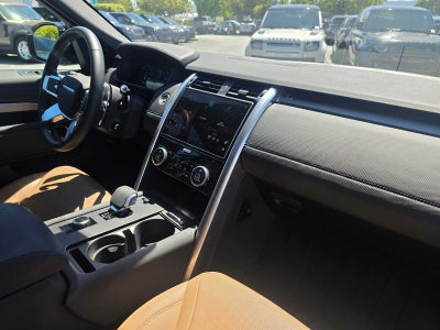 2025 Land Rover Discovery Dynamic SE