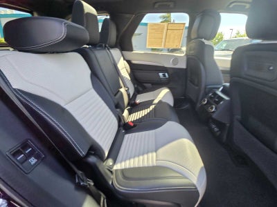 2023 Land Rover Discovery S R-Dynamic