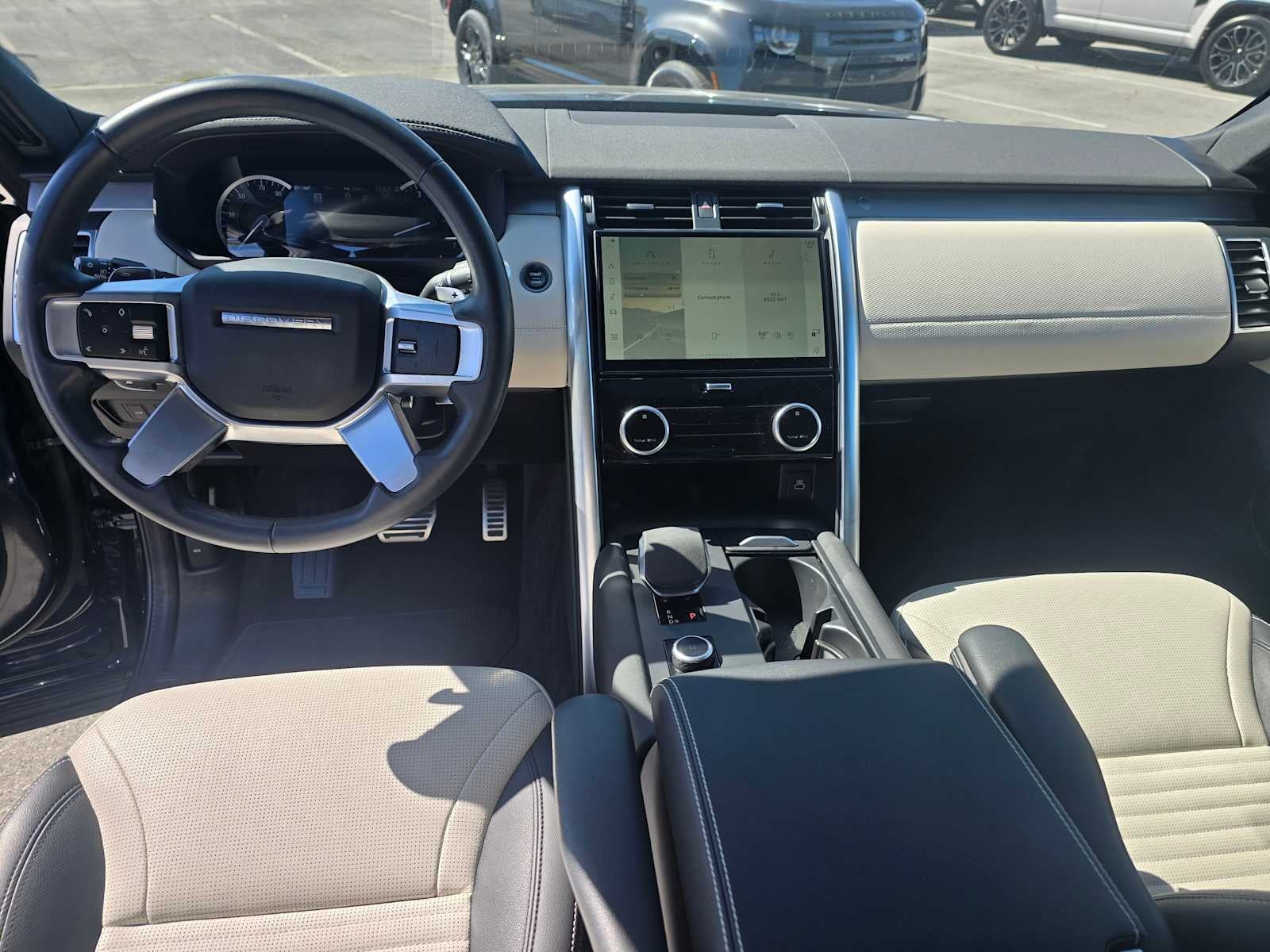 2023 Land Rover Discovery S R-Dynamic