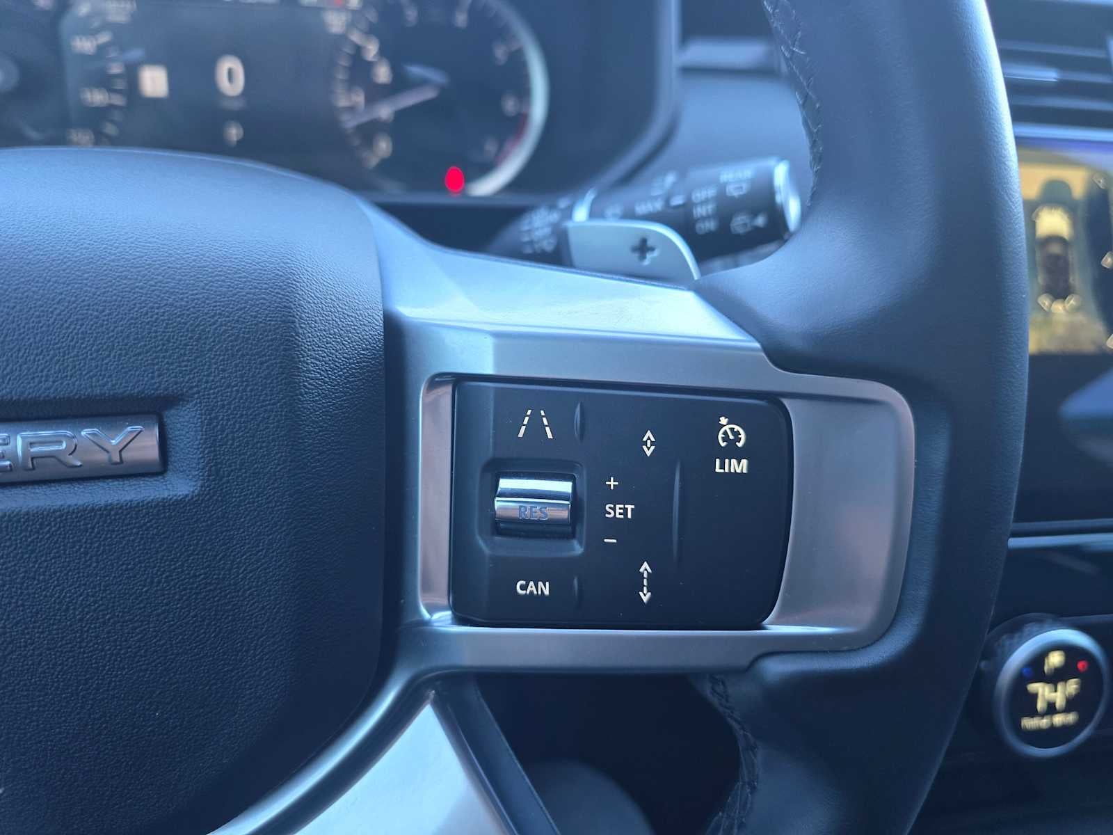 2023 Land Rover Discovery S R-Dynamic