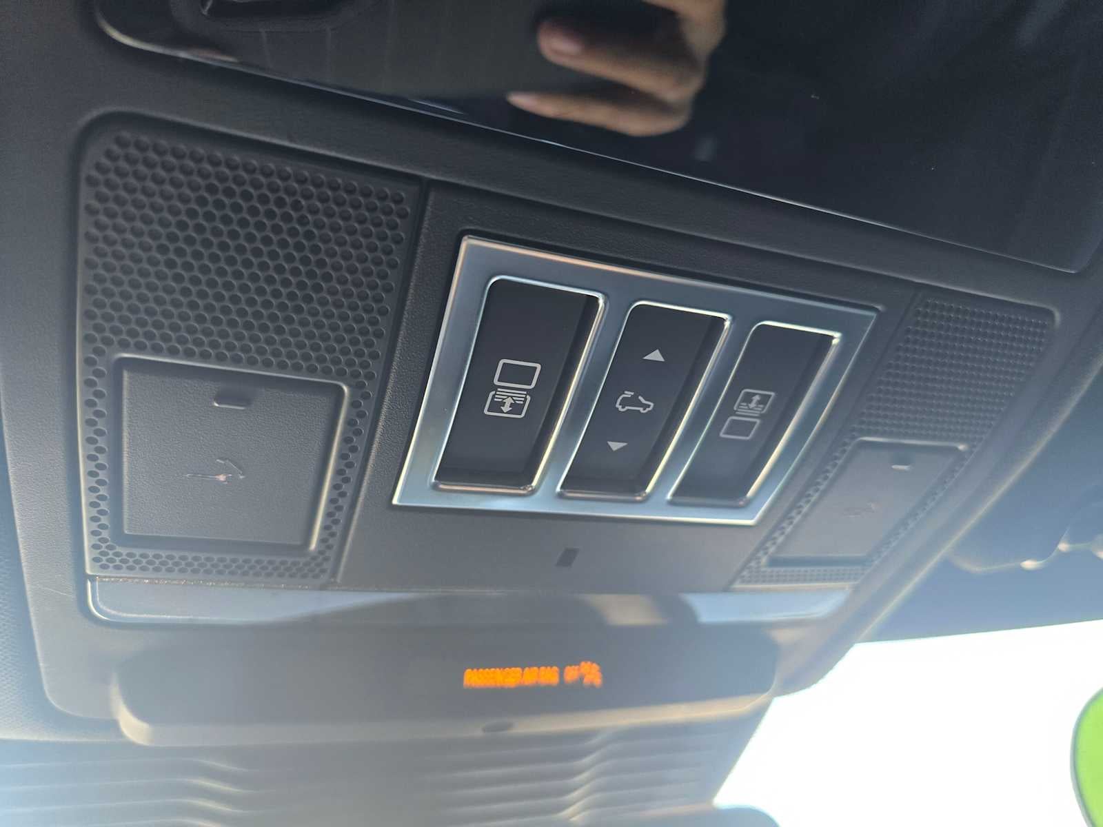 2023 Land Rover Discovery S R-Dynamic