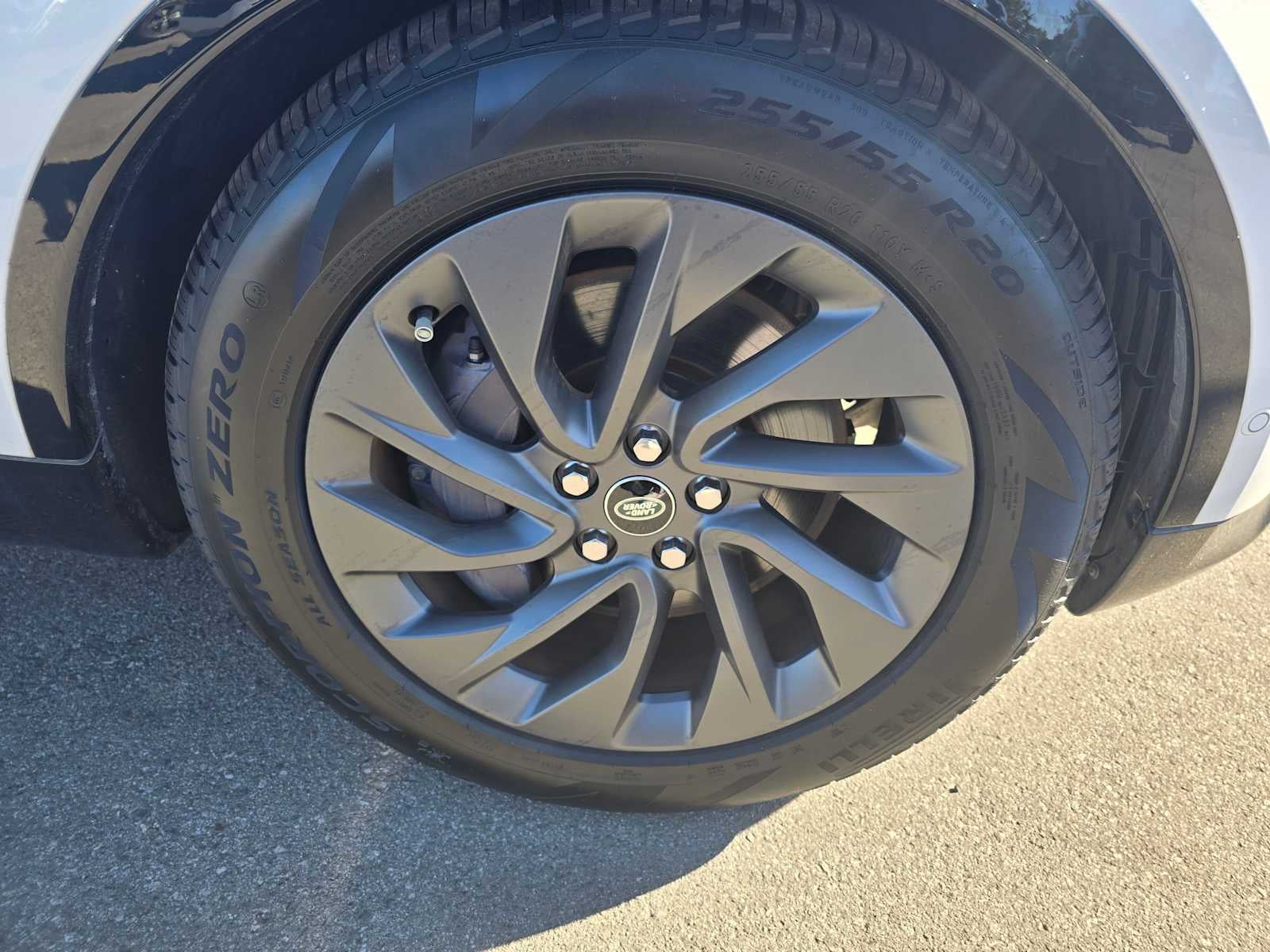 2023 Land Rover Discovery S R-Dynamic