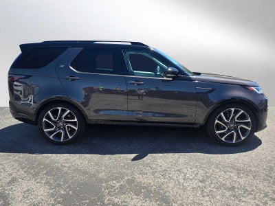 2025 Land Rover Discovery Metropolitan Edition