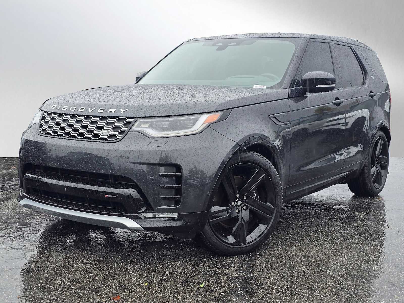 2023 Land Rover Discovery Metropolitan Edition