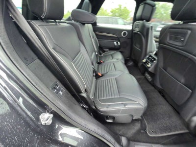 2023 Land Rover Discovery Metropolitan Edition