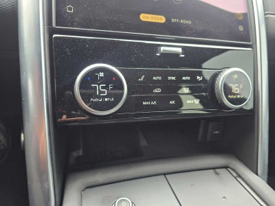 2023 Land Rover Discovery Metropolitan Edition