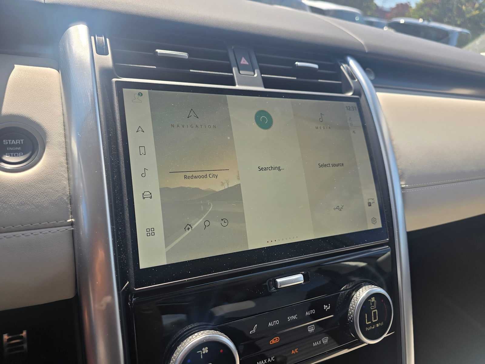 2025 Land Rover Discovery Metropolitan Edition