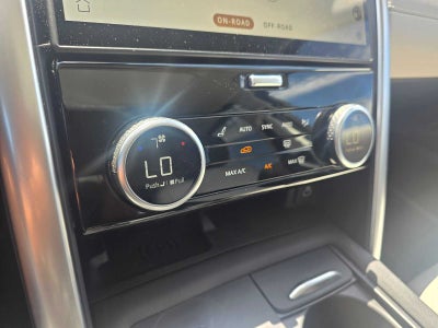2025 Land Rover Discovery Metropolitan Edition