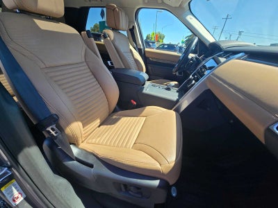 2025 Land Rover Discovery Metropolitan Edition