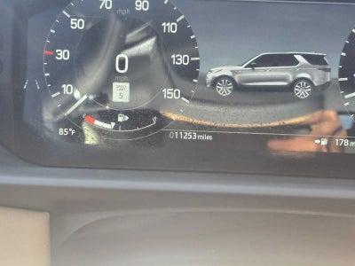 2025 Land Rover Discovery Metropolitan Edition