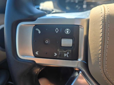 2025 Land Rover Discovery Metropolitan Edition
