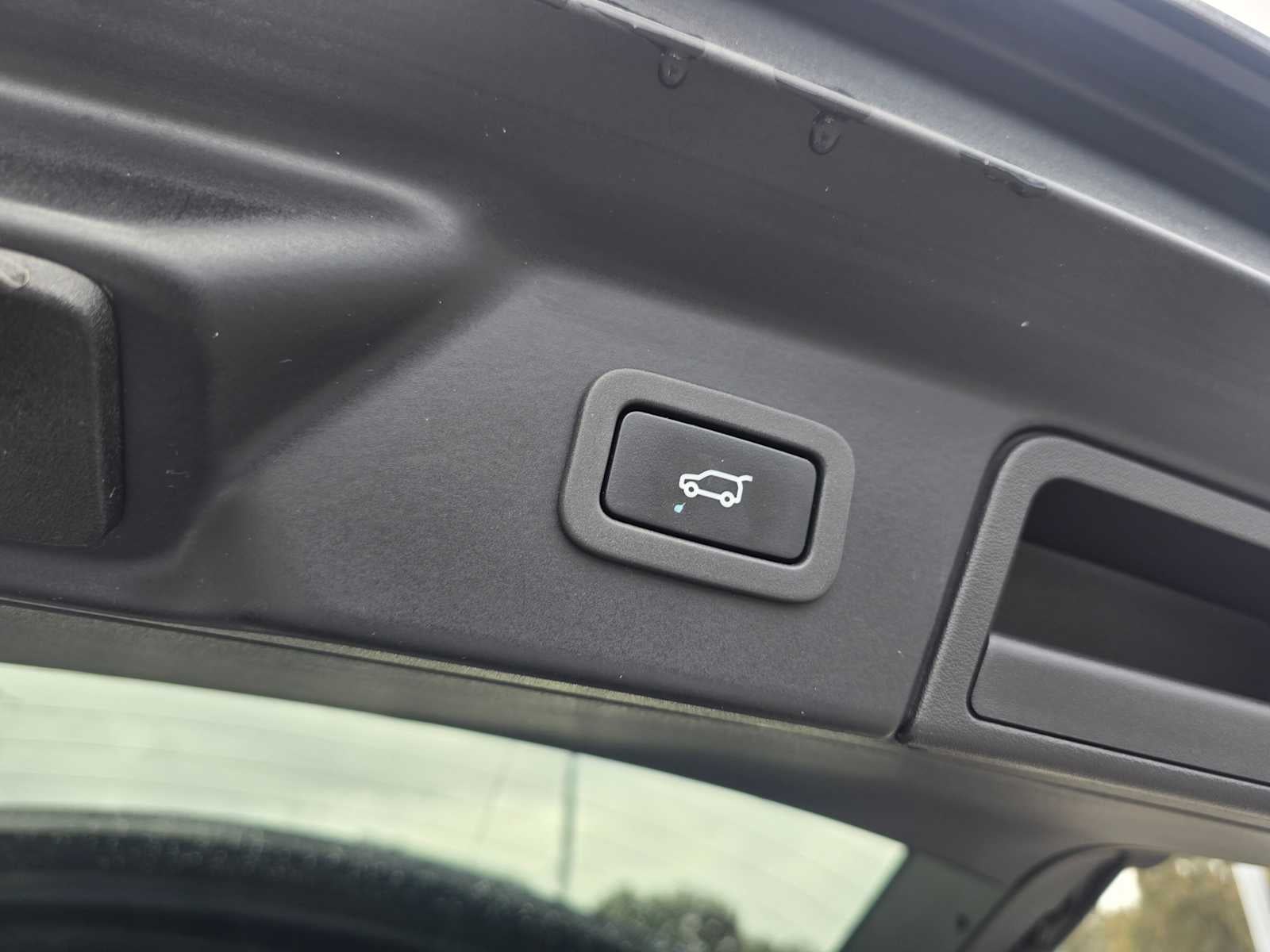 2018 Land Rover Range Rover Velar R-Dynamic SE