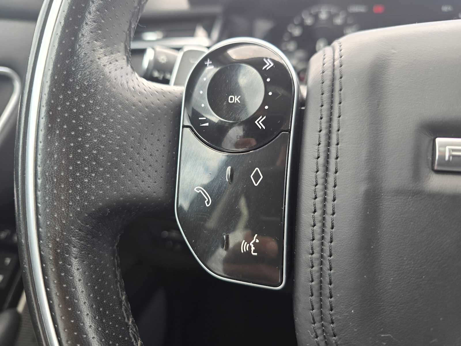 2018 Land Rover Range Rover Velar R-Dynamic SE