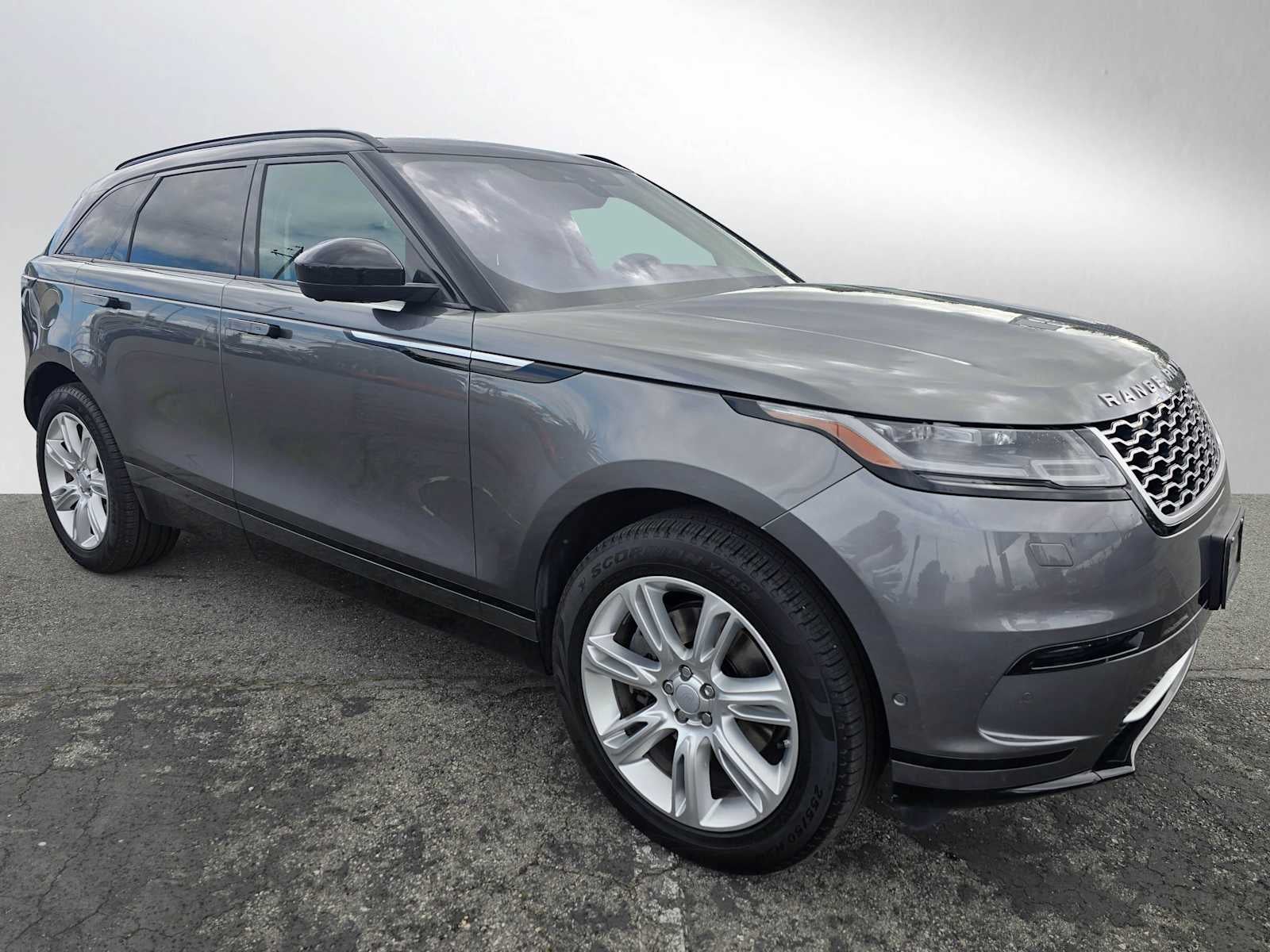 2018 Land Rover Range Rover Velar R-Dynamic SE
