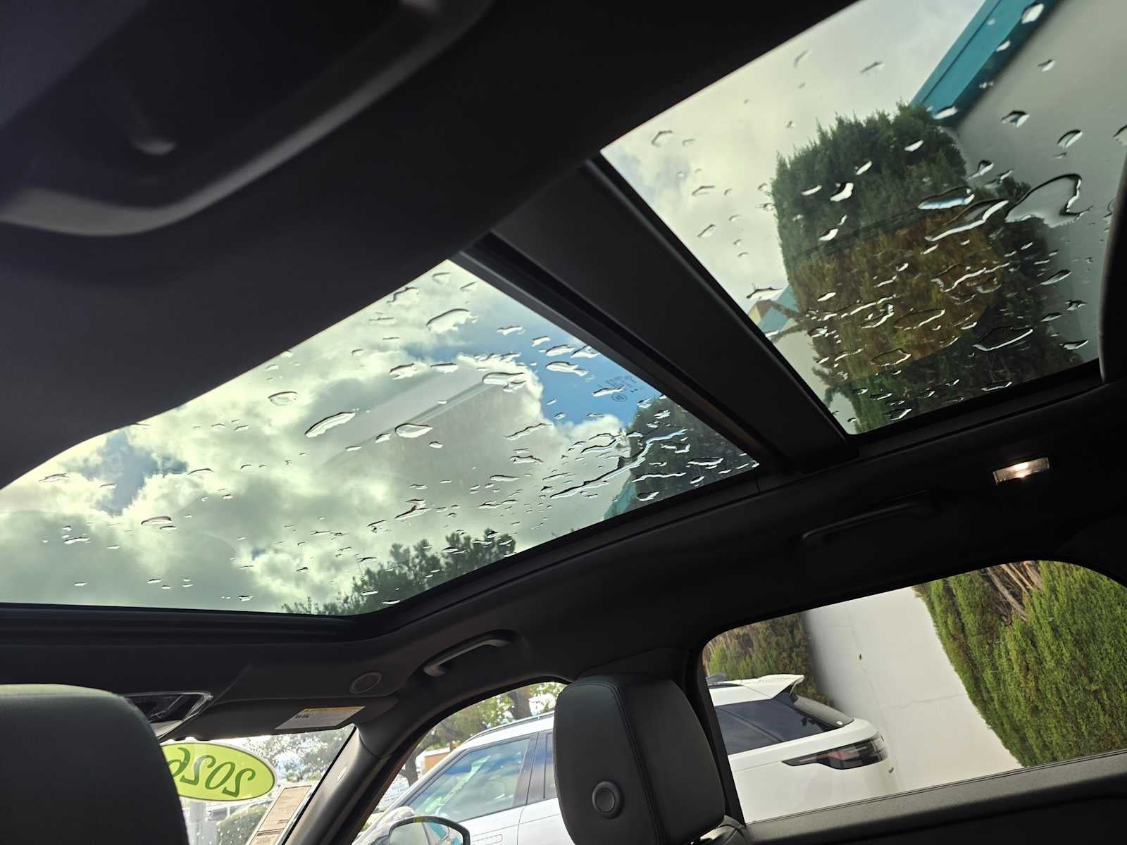 2026 Land Rover Range Rover Velar S