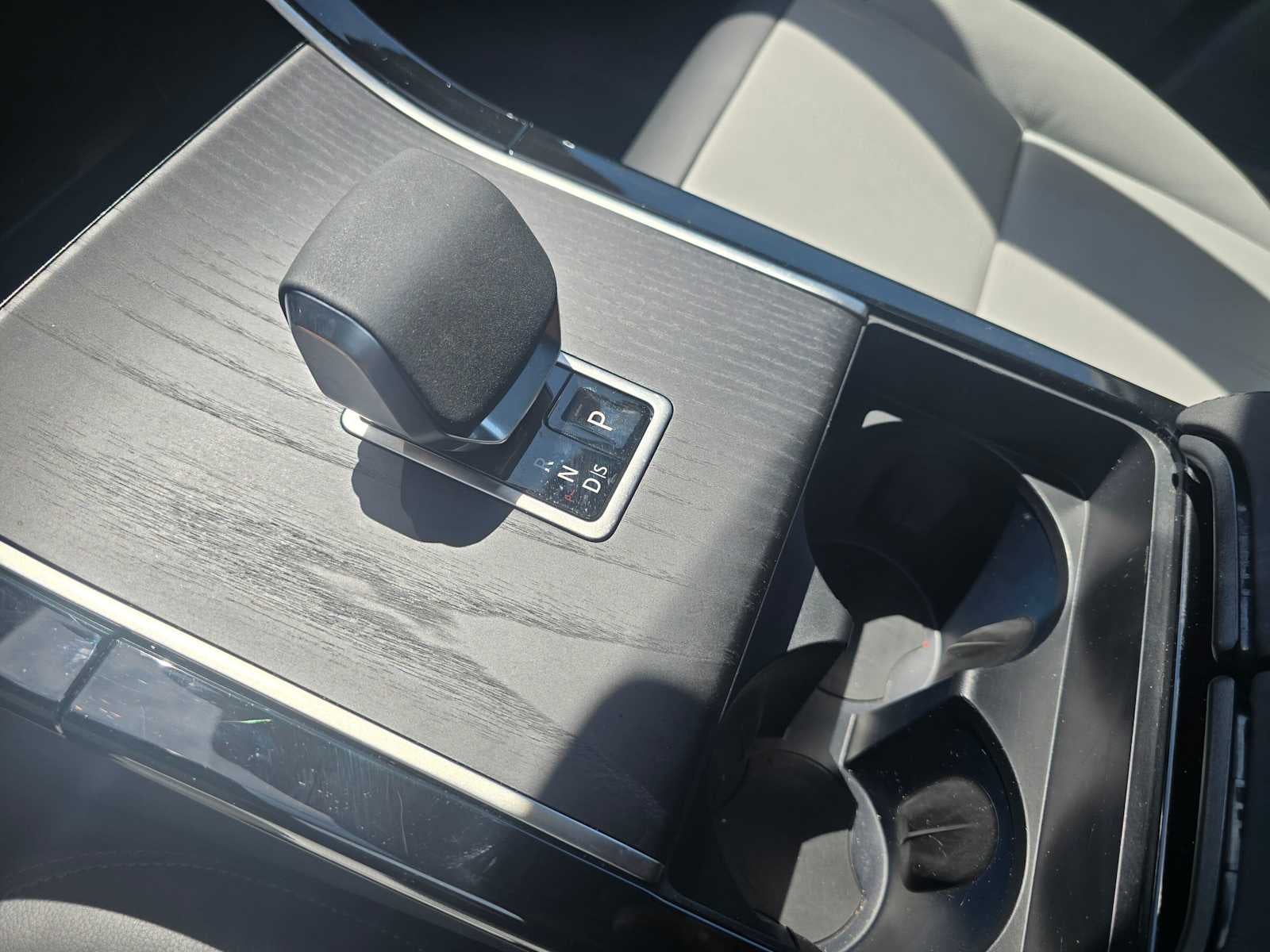 2026 Land Rover Range Rover Velar S