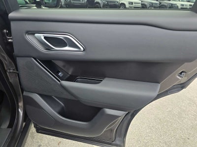 2026 Land Rover Range Rover Velar Dynamic SE