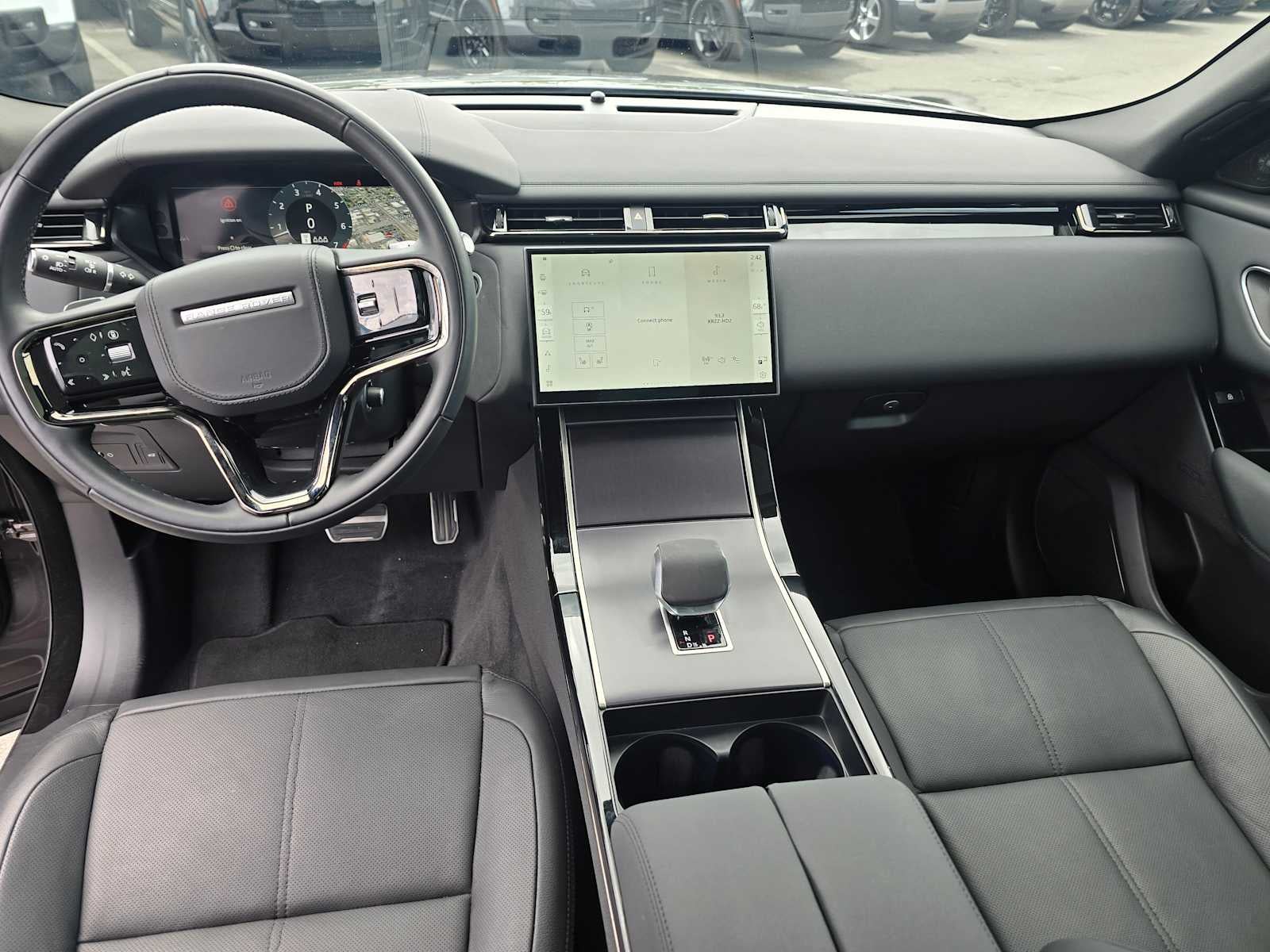 2026 Land Rover Range Rover Velar Dynamic SE