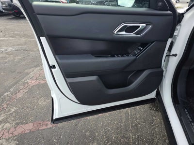 2026 Land Rover Range Rover Velar Dynamic SE