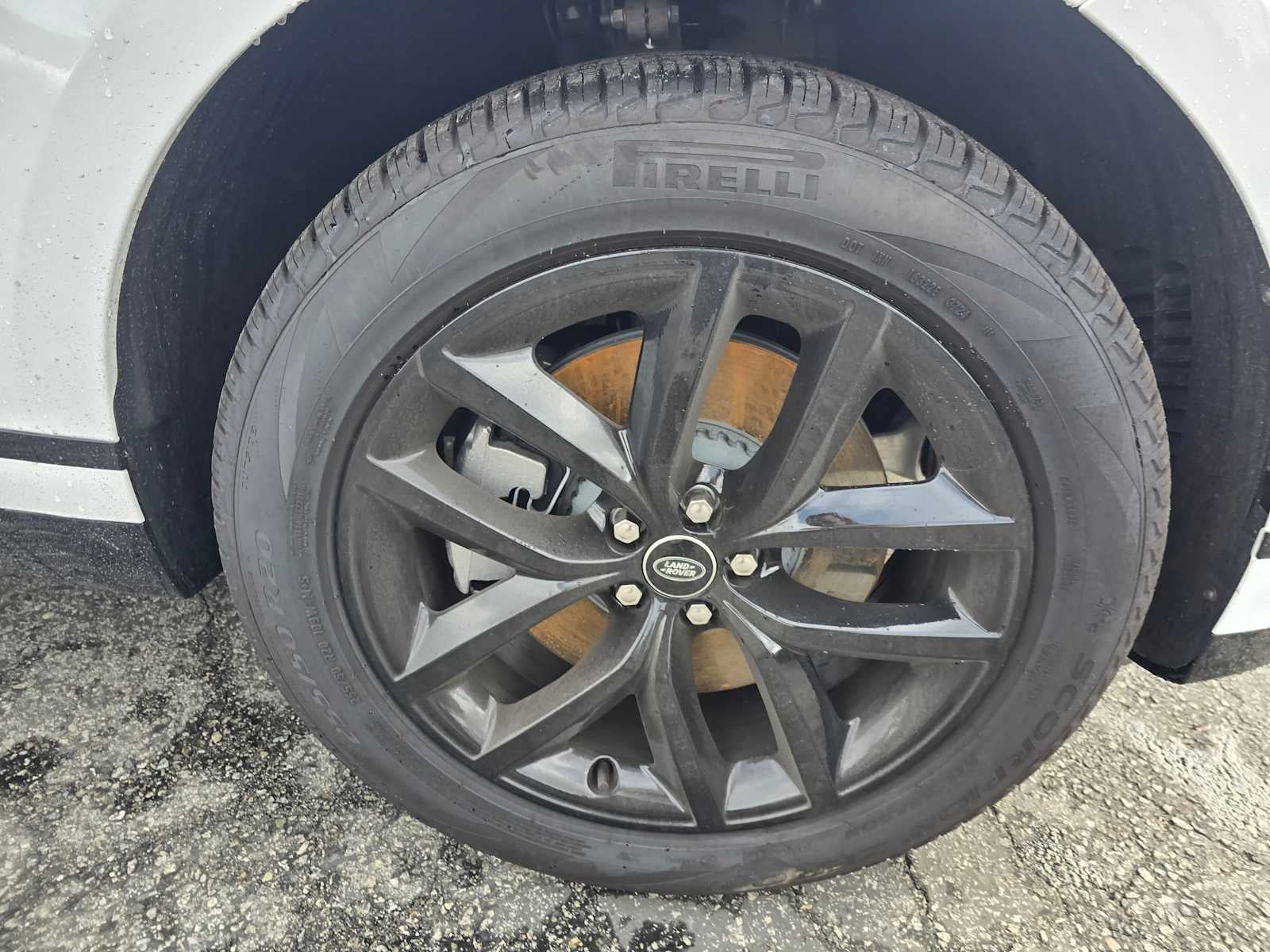 2026 Land Rover Range Rover Velar Dynamic SE