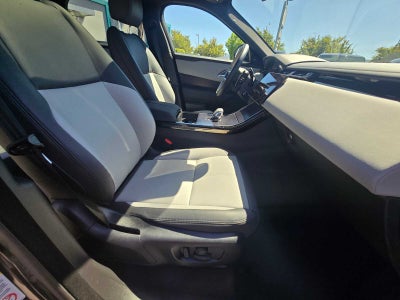 2026 Land Rover Range Rover Velar Dynamic SE