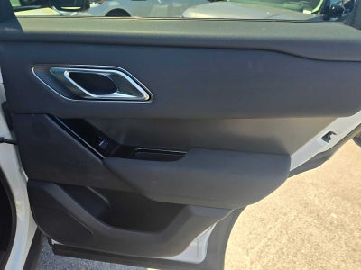 2025 Land Rover Range Rover Velar Dynamic SE