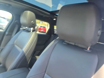 2025 Land Rover Range Rover Velar Dynamic SE