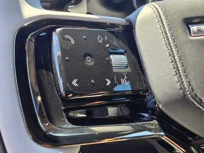 2026 Land Rover Range Rover Velar Dynamic SE