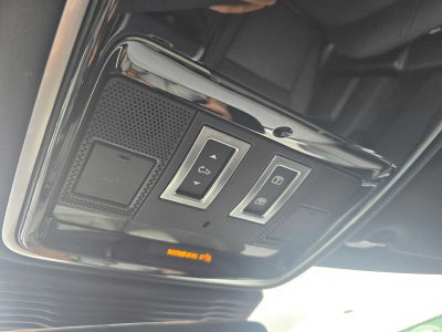 2026 Land Rover Range Rover Velar Dynamic SE