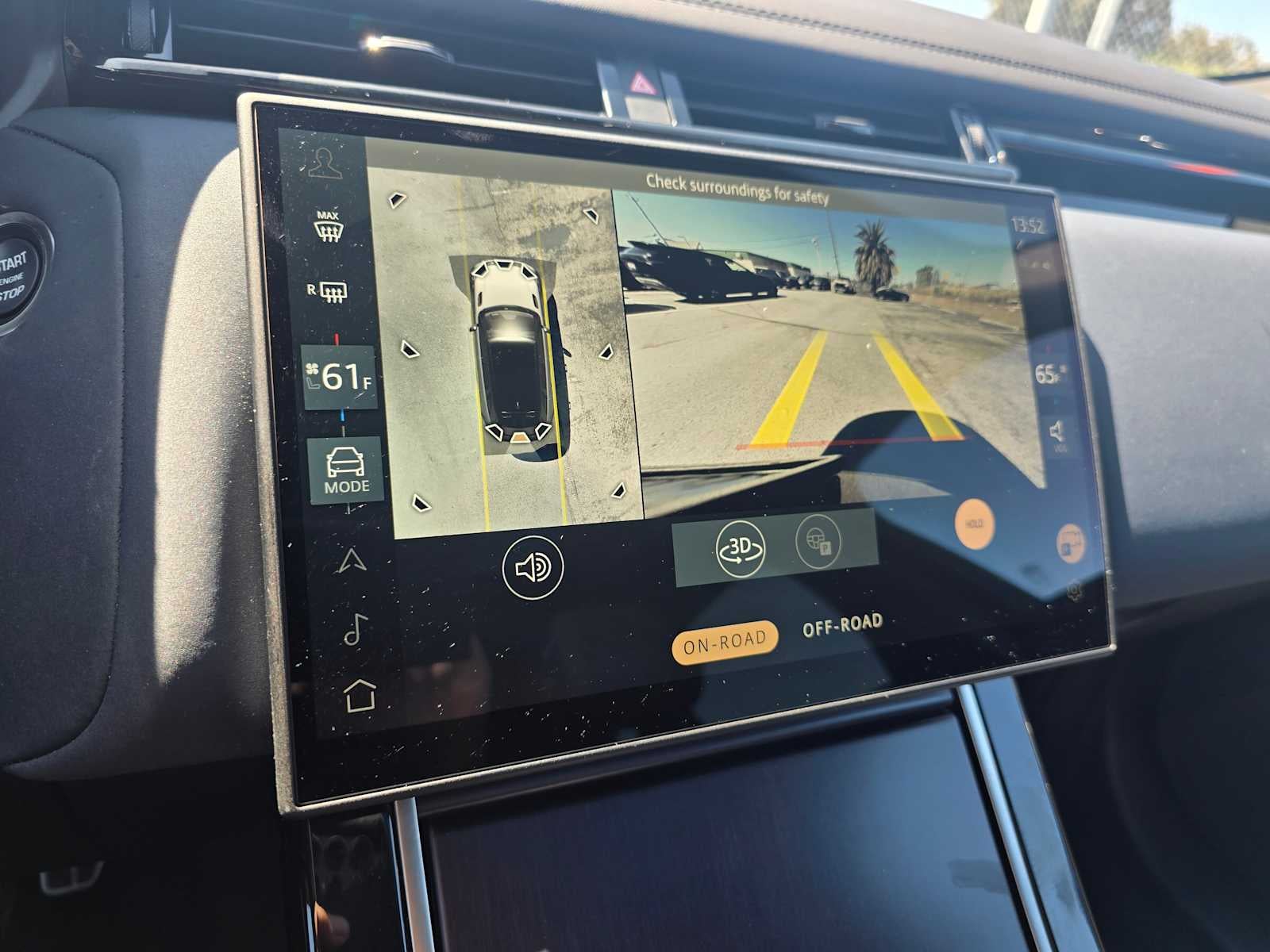 2026 Land Rover Range Rover Velar Dynamic SE