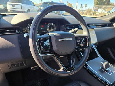 2025 Land Rover Range Rover Velar Dynamic SE