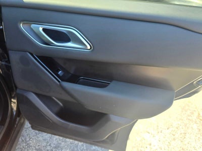 2026 Land Rover Range Rover Velar Dynamic SE