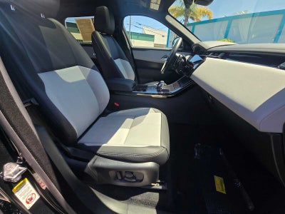 2026 Land Rover Range Rover Velar Dynamic SE