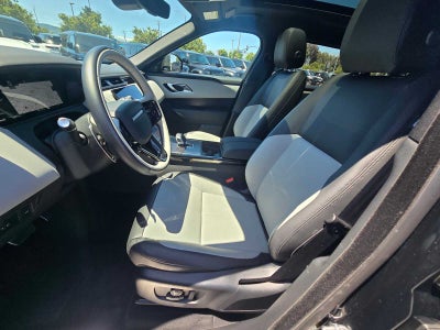 2026 Land Rover Range Rover Velar Dynamic SE