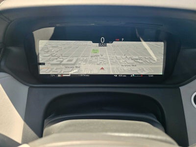 2026 Land Rover Range Rover Velar Dynamic SE